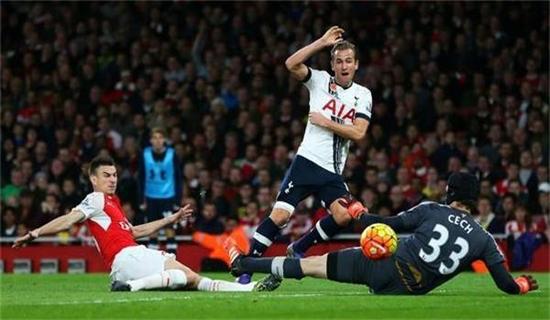 琼斯8杆破 琼斯8杆破