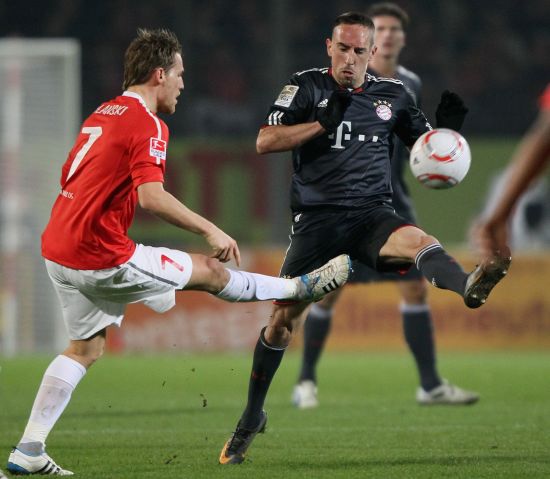 而徐孝元则 而徐孝元则